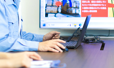 By the numbers働く人を数字で見る